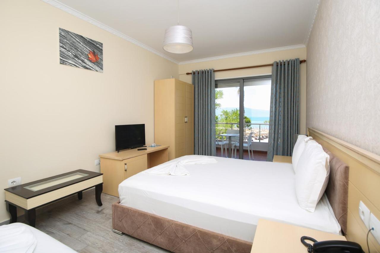 Hotel Summer Stars Vlora Kültér fotó