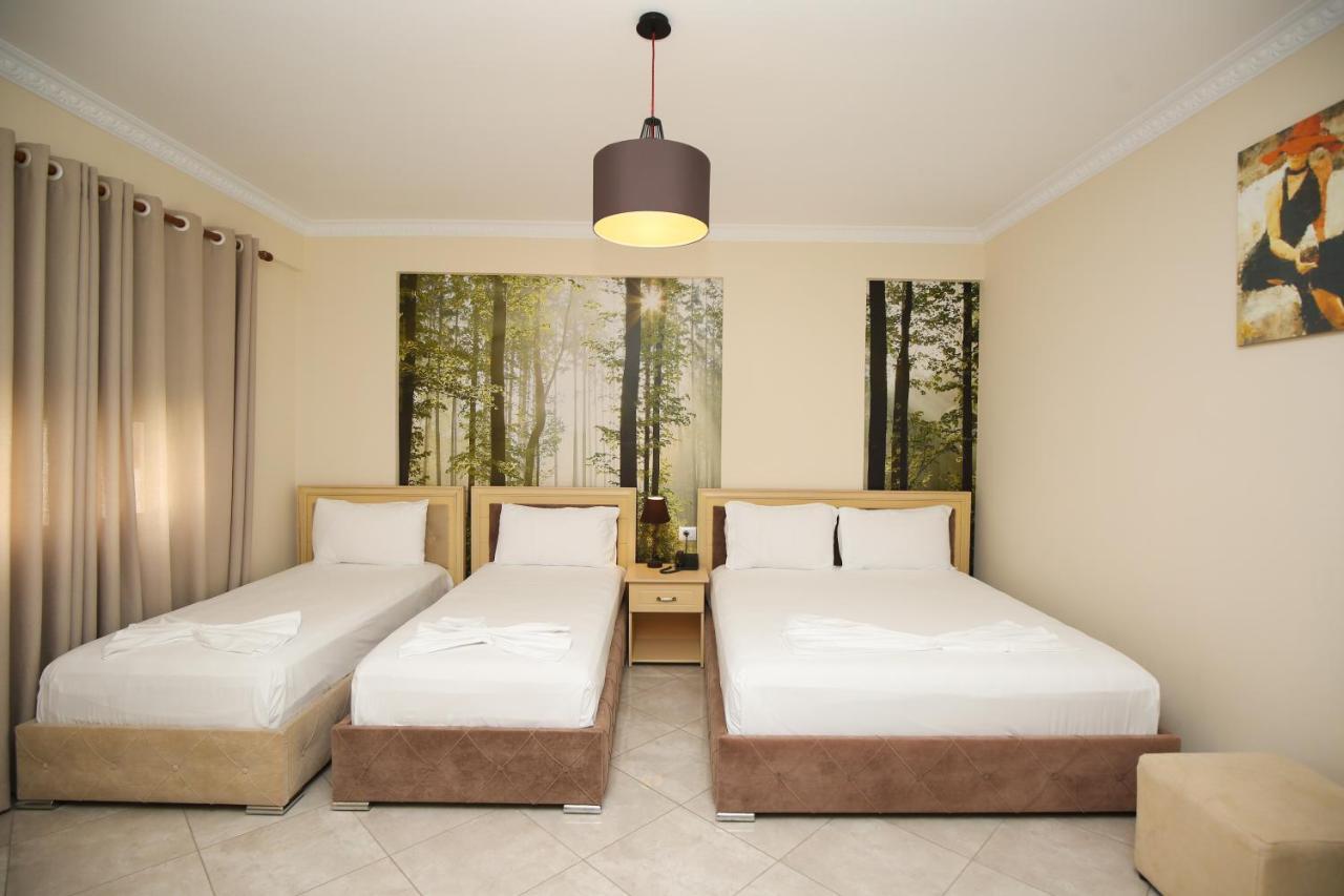 Hotel Summer Stars Vlora Kültér fotó