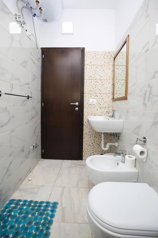 Hotel Summer Stars Vlora Kültér fotó