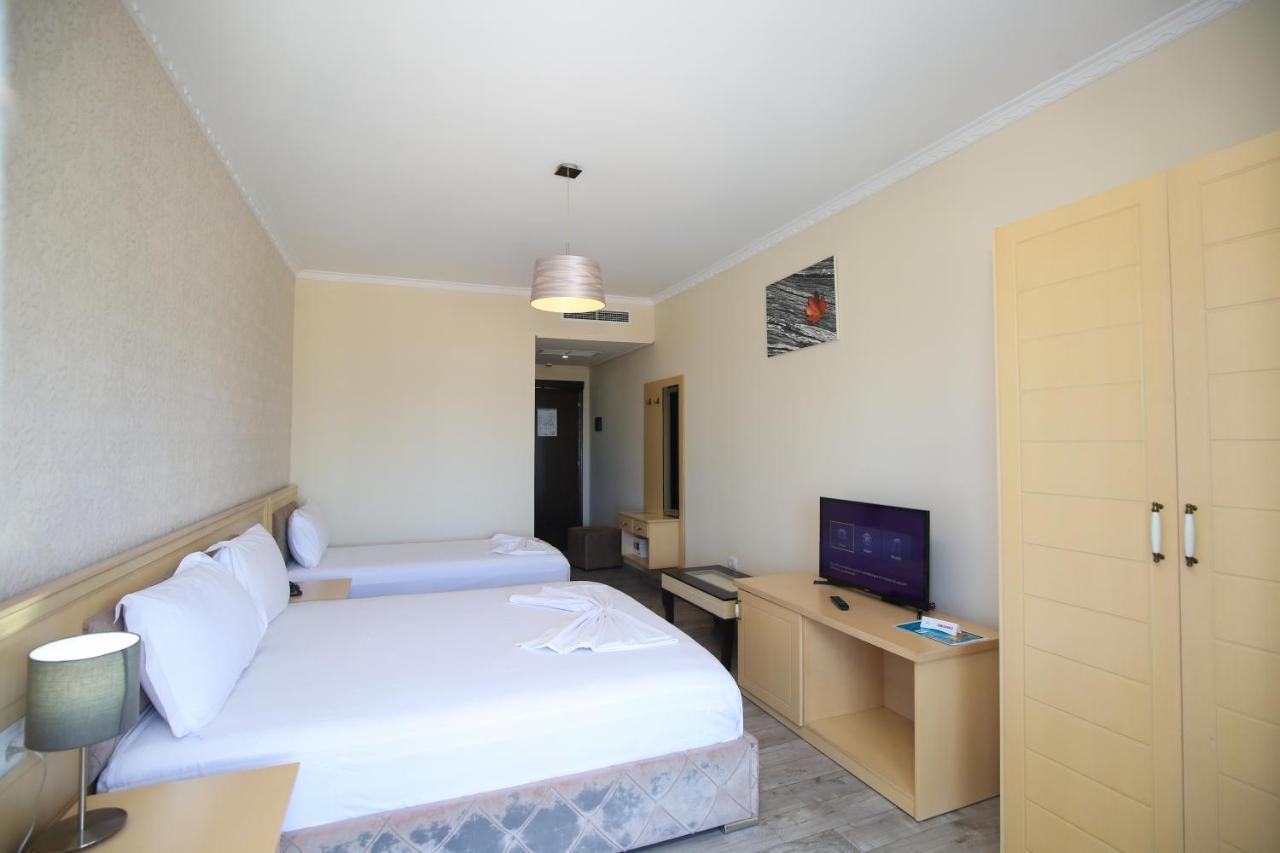 Hotel Summer Stars Vlora Kültér fotó