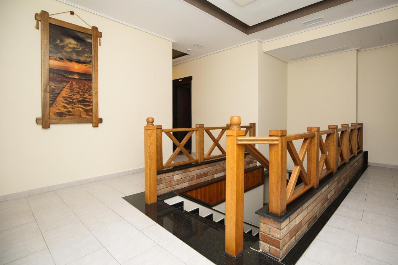 Hotel Summer Stars Vlora Kültér fotó